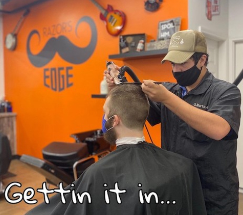 Razor’s Edge Barber Shop - Shepherdsville, KY