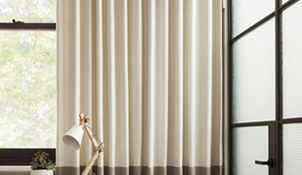 Cairns Curtains & Blinds - Manoora, QLD