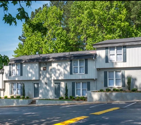 The Gardens at Camp Creek Apartment Homes - Atlanta, GA