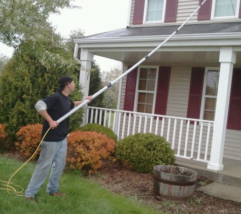 DeMark's Window & Pressure Cleaning Services - Waukesha, WI