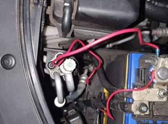 Hyper Mechanical Services - Gatton, QLD. Loose wires