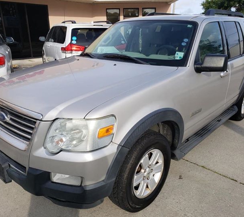 Cars 4 Less - Bay Saint Louis, MS. we carry Ford!