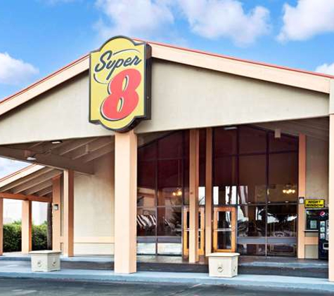 Super 8 Main Gate - Kissimmee, FL