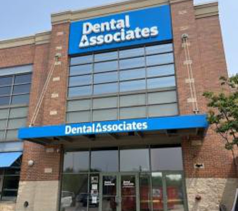 Dental Associates Glendale - Bayshore - Glendale, WI