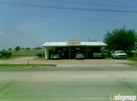 Buck's Transmission Service - Forest Hill, TX