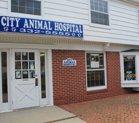 City Animal Hospital - Milwaukee, WI