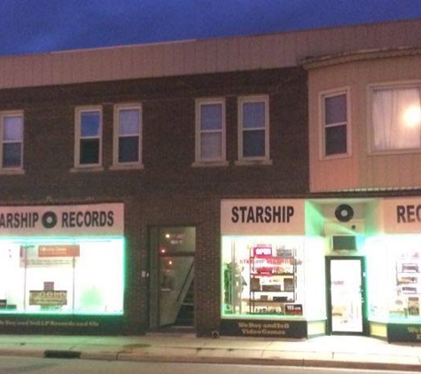 Starship Records and Collectibles - Waukesha, WI