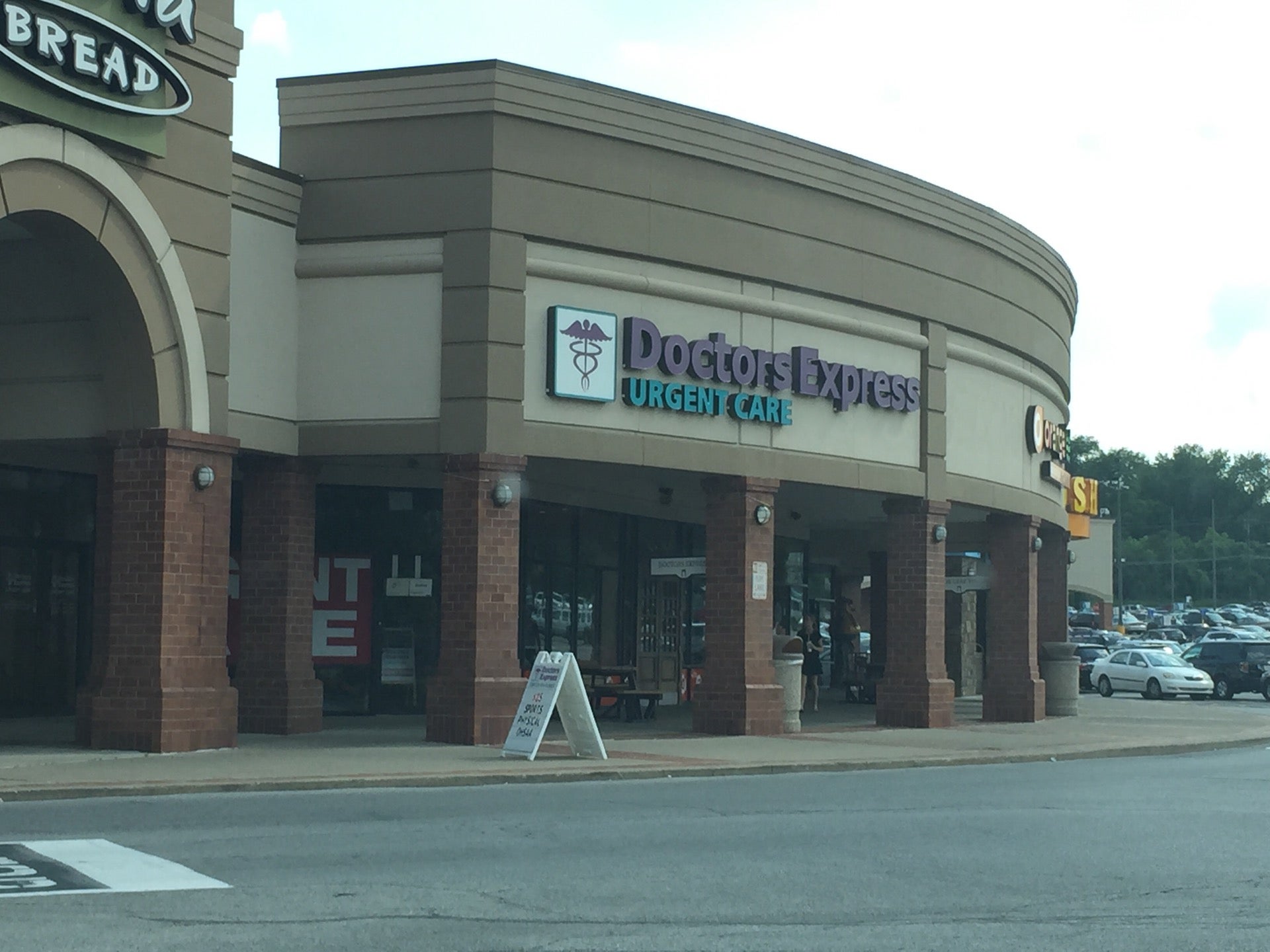 Doctors Express - Oakley/Hyde Park - Cincinnati, OH 45209