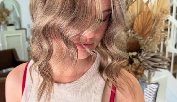 Mode Hair Salon - Mildura, VIC