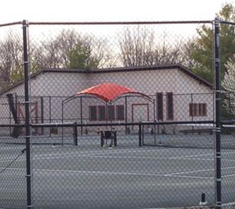 Beavercreek Clay Courts Tennis Club - Beavercreek, OH