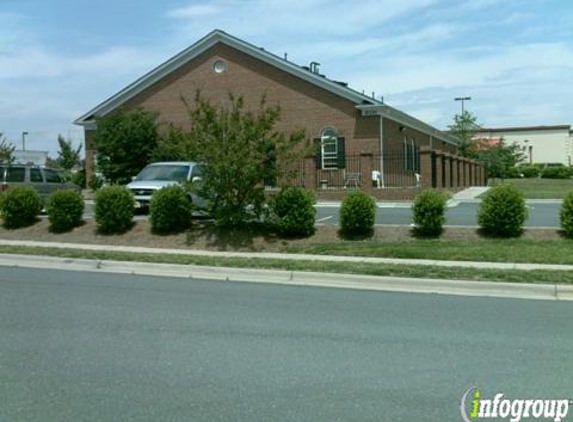 Carolinas Veterinary Medical Hospital - Charlotte, NC