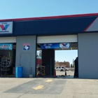 The lube shop 915