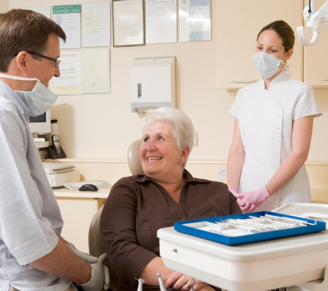 Accurate Denture & Repair Lab - Crestwood, IL