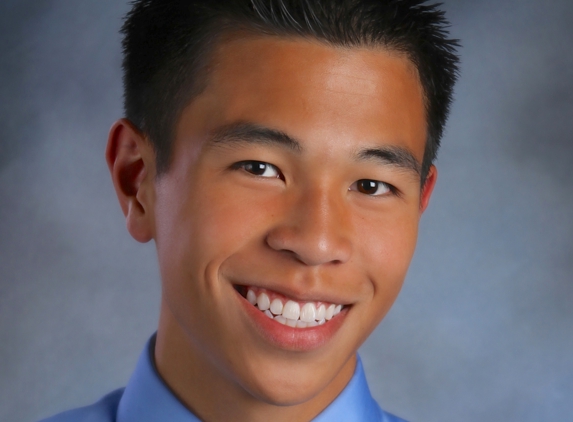 Minh T Nguyen, DDS - Chicago, IL