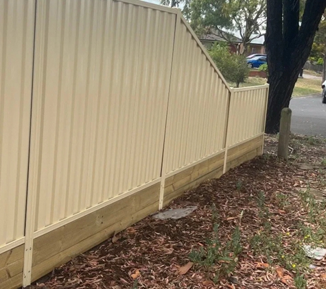 Competitive Fencing & Repairs - Maddingley, VIC