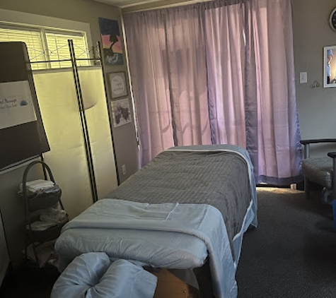 Healing Kneaded Massage - Loveland, CO