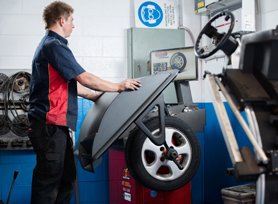 Ararat Tyrepower - Ararat, VIC. Wheel balancing