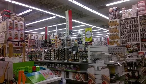 Bed Bath & Beyond - Huntington Beach, CA