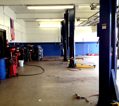 Monro Muffler Brake & Service - Fenton, MI