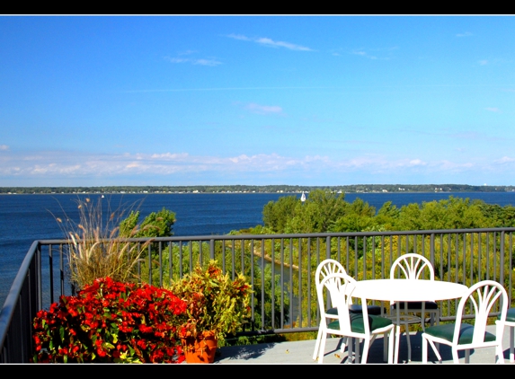 Muskegon Country Club - Muskegon, MI