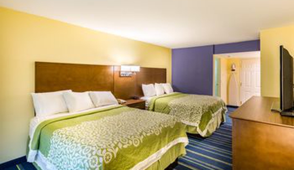 Days Inn by Wyndham Hartford/Closest Downtown - Hartford, CT