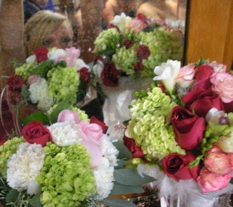 Vernonia Florist - Vernonia, OR