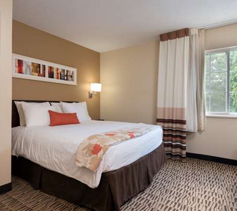 MainStay Suites Raleigh - Cary - Raleigh, NC