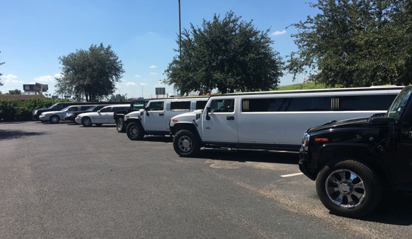 Hummer Escalade limousine servcie - Mcallen, TX