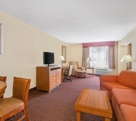 Wingate by Wyndham Convention Ctr Closest Universal Orlando - Orlando, FL