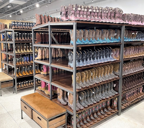 Boot Barn - San Antonio, TX