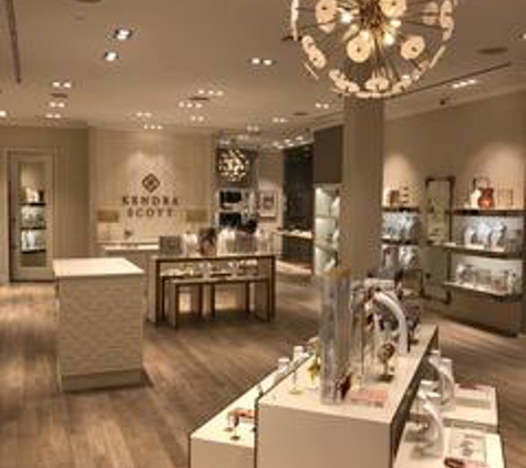 Kendra Scott - Metairie, LA