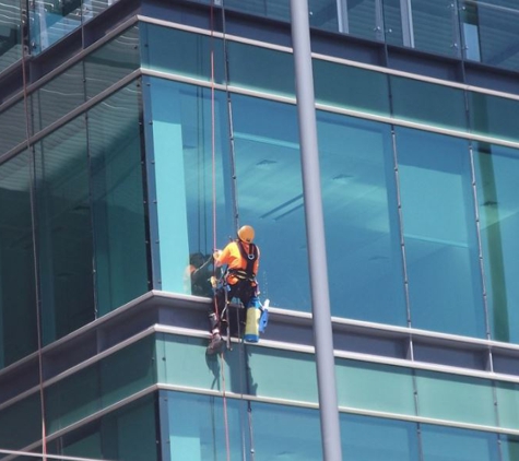 Clearview Window Cleaning - North Avoca, NSW. Commercial Window Cleaning