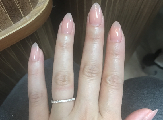 Sunshine Nail & Spa - Broomfield, CO