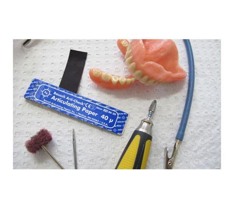 Patrick Davies Denture Clinic - Blackburn, VIC