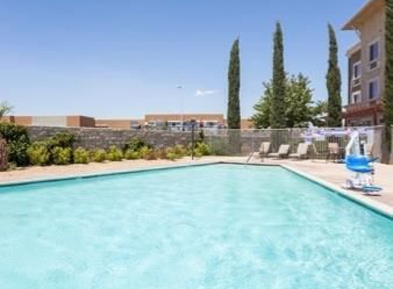 Hawthorn Suites by Wyndham Victorville - Victorville, CA