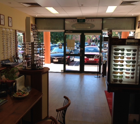 Alan Ming Optometrist - Mudgeeraba, QLD