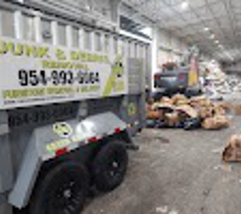 The Green Rhino Junk and Debris Removal - Pembroke Pines, FL