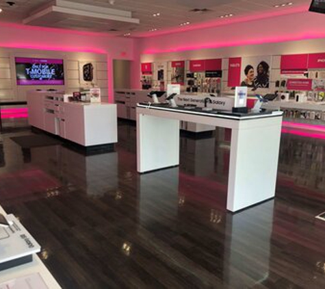 T-Mobile - Deerfield Beach, FL