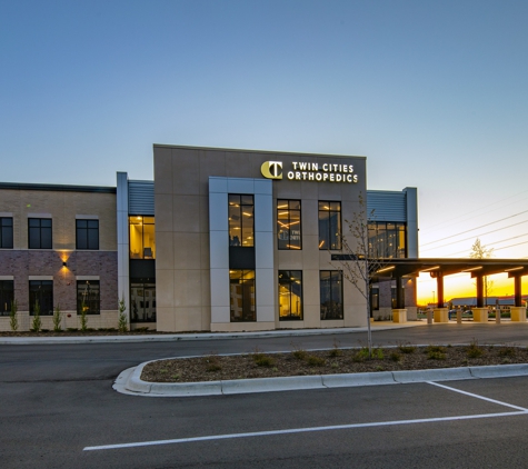 Twin Cities Orthopedics with Urgent Care Brooklyn Park - Brooklyn Park, MN