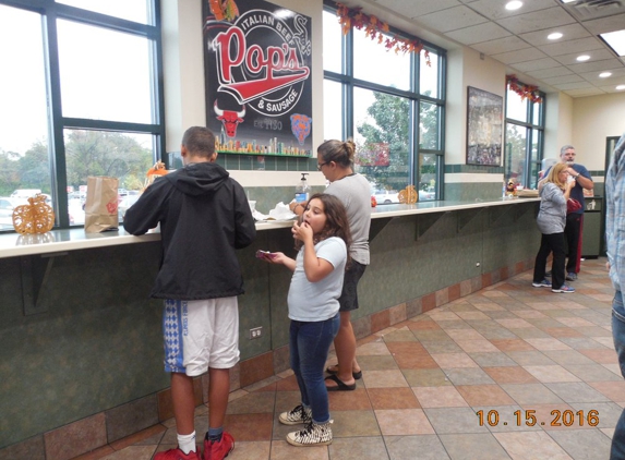 Pops Italian Beef & Sausage - Palos Heights, IL. No tables, but a long counter that you can stand and eat at.