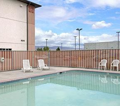 Super 8 by Wyndham The Dalles OR - The Dalles, OR