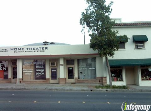 Reyna's Hair Salon - Whittier, CA