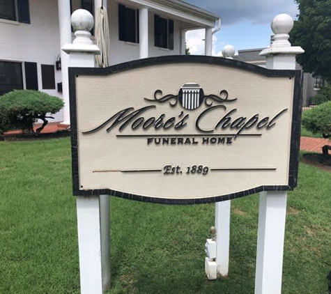 Moore's Chapel Funeral Home - Fayetteville, AR