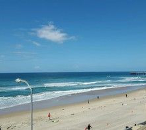 Surfer Beach Hotel - San Diego, CA