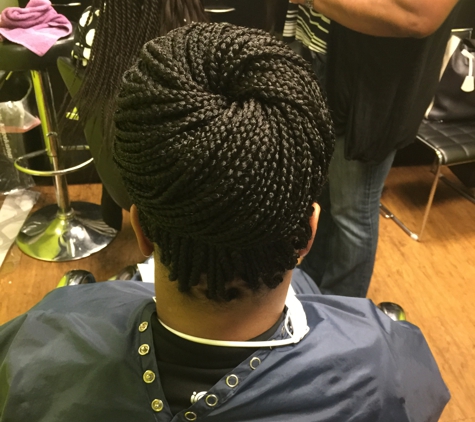 Fifi's African Hair Braiding and Weaving - Houston, TX