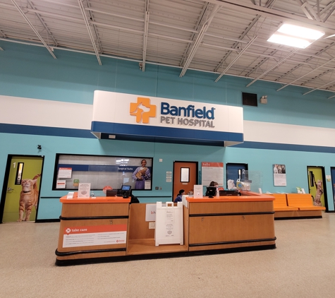 Banfield Pet Hospital - Okemos, MI