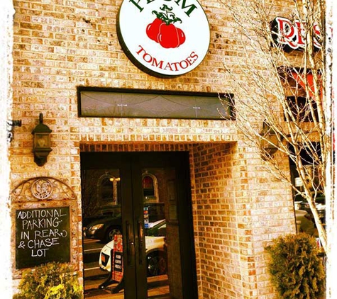 Plum Tomatoes Pizzeria & Restaurant - Mineola, NY