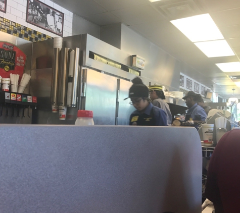 Waffle House - Tampa, FL