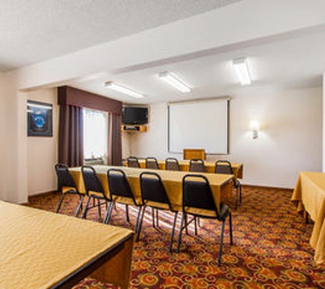 Quality Inn & Suites - Ottumwa, IA