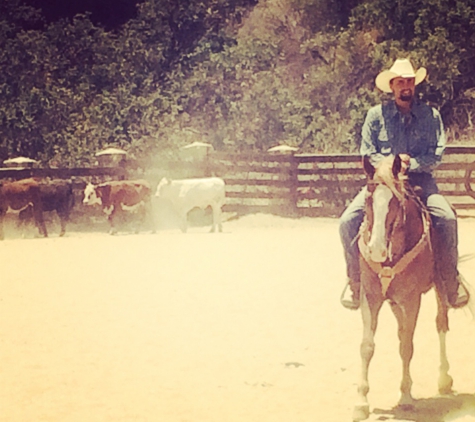 Uncle Jake's Petting Zoo & Riding Lessons - Beverly Hills, CA